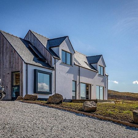 Oran Na Mara, Waternish Villa Hallin ภายนอก รูปภาพ