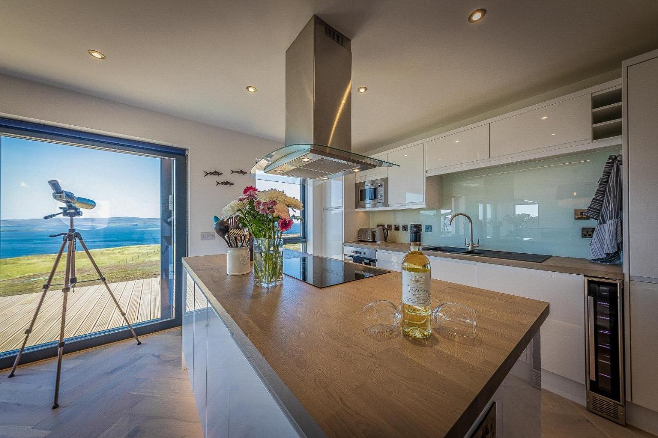 Oran Na Mara, Waternish Villa Hallin ภายนอก รูปภาพ